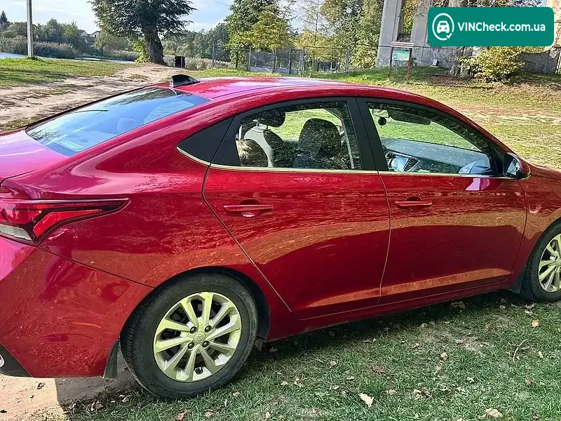 Hyundai Accent 2018, фото з оголошення 2 з 16, VIN 3KPC24A36KE056638