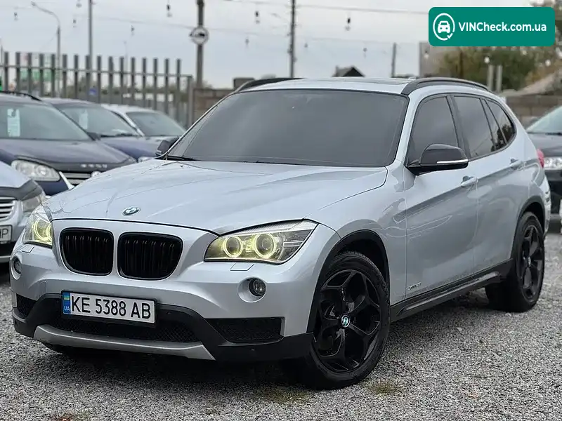 BMW X1 2012, фото з оголошення 2 з 15, VIN WBAVL1C5XDVR86590