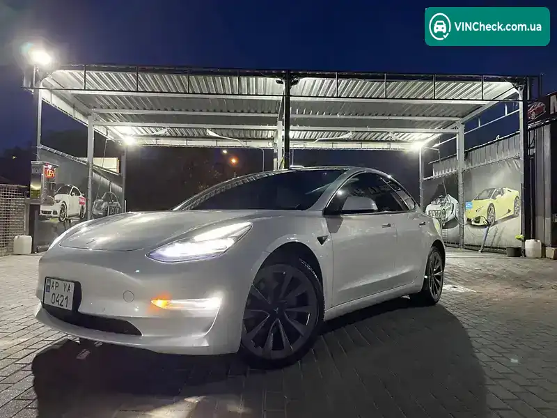 Tesla Model 3 2021, фото з оголошення 1 з 20, VIN 5YJ3E1EB9MF045850