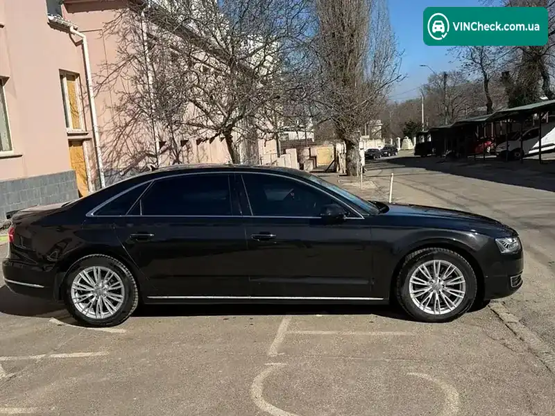 Audi A8 2017, фото з оголошення 2 з 20, VIN WAUZZZ4H2HN021509