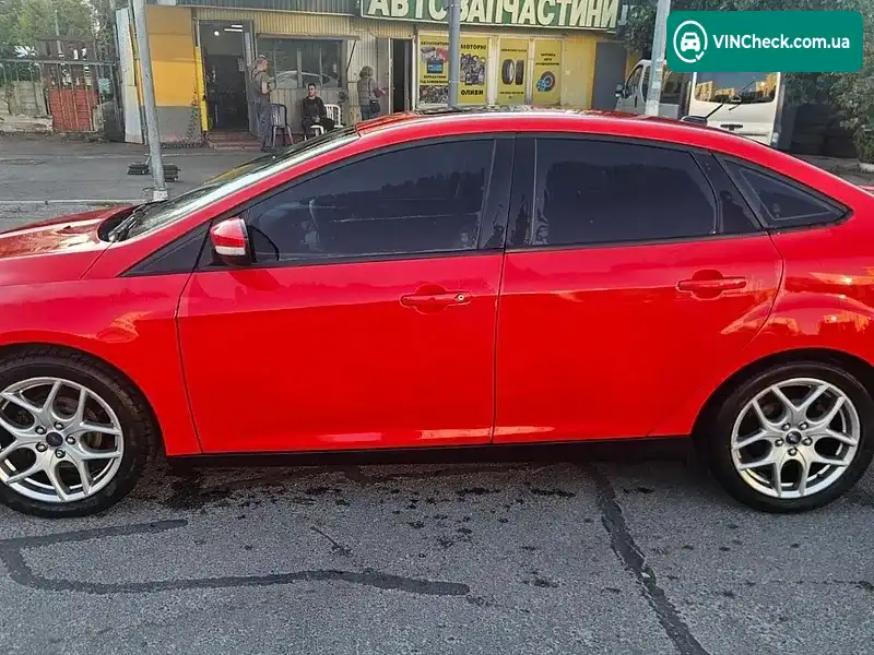 Ford Focus 2015, фото з оголошення 2 з 17, VIN 1FADP3F28FL301832