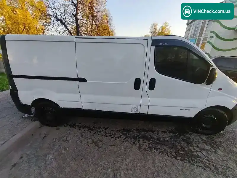 Renault Trafic 2005, фото з оголошення 2 з 11, VIN VF1FLBCB65Y067395