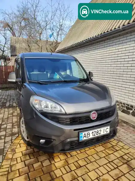 Fiat Doblo 2016, фото з оголошення 2 з 16, VIN ZFA26300006E52387