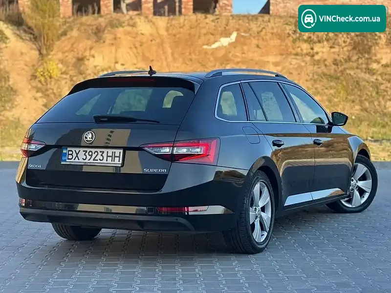 Skoda Superb 2016, фото з оголошення 2 з 20, VIN TMBJJ7NP6G7052864
