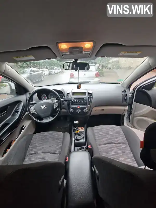 Kia Ceed 2008, фото з оголошення 1 з 9, VIN U5YFF23229L027334