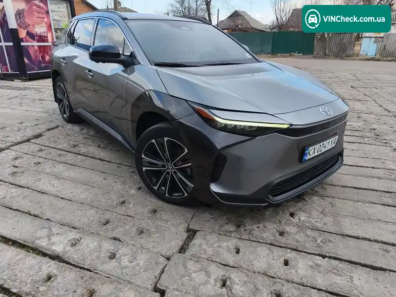 Toyota bZ4X 2023, фото з оголошення 1 з 17, VIN JTMABACA0PA045548