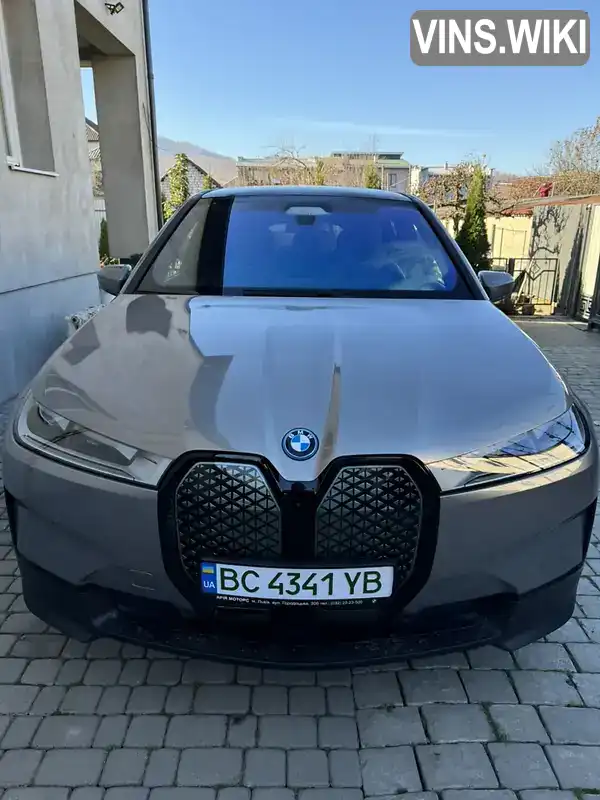 BMW iX 2023, фото з оголошення 1 з 8, VIN WB523CF03PCM84985