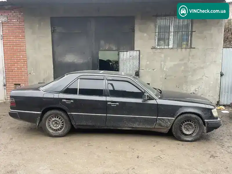 Mercedes-Benz E-Class 1992, фото з оголошення 2 з 8, VIN WDB1241201B671144