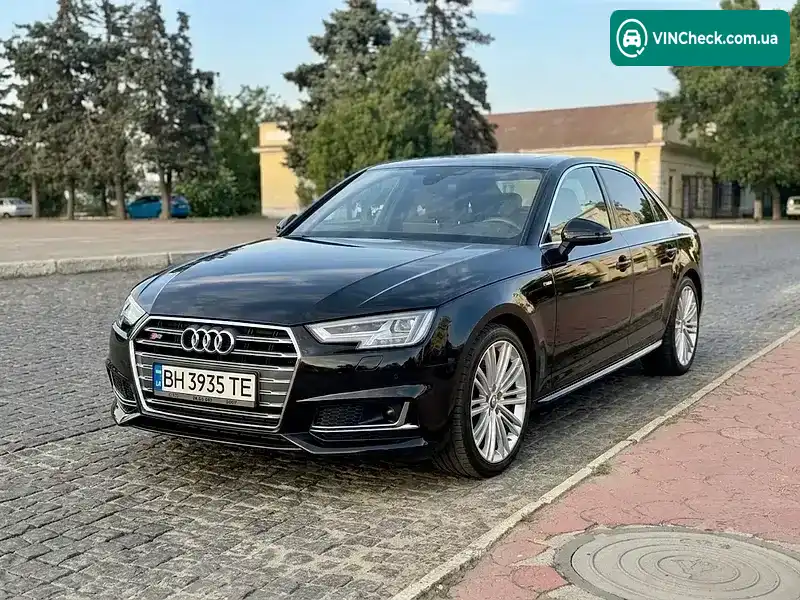 Audi A4 2018, фото з оголошення 1 з 20, VIN WAULMAF4XJA233636