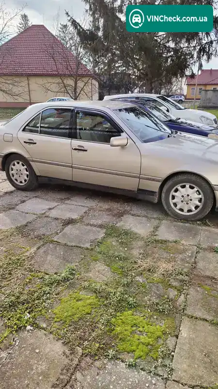 Mercedes-Benz C-Class 1995, фото з оголошення 2 з 8, VIN WDB2020181F052248