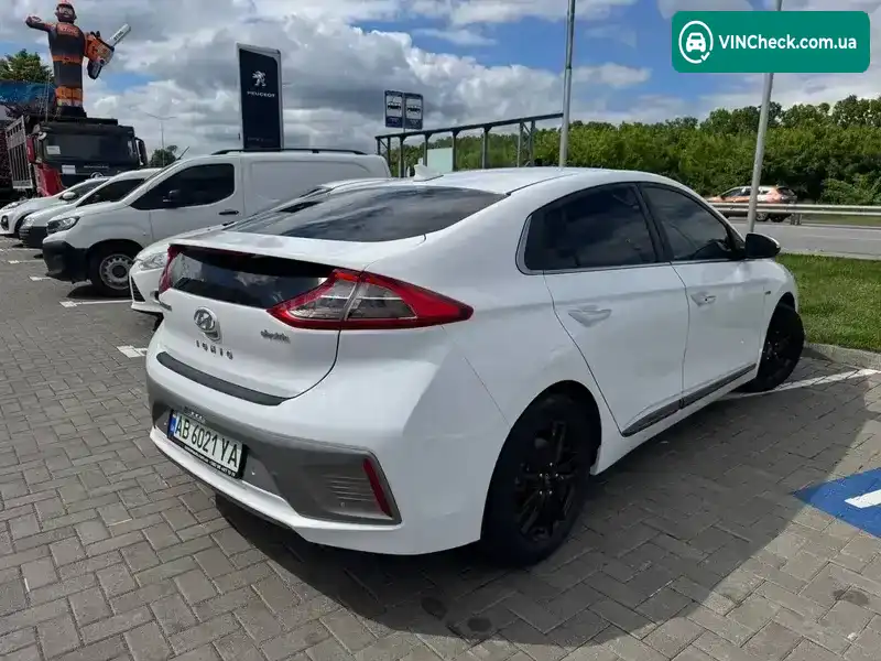 Hyundai Ioniq 2018, фото з оголошення 2 з 3, VIN KMHC851HFKU040302