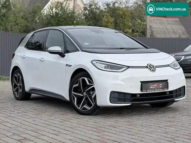 Volkswagen ID.3 2020, фото з оголошення 2 з 20, VIN WVWZZZE1ZMP010377
