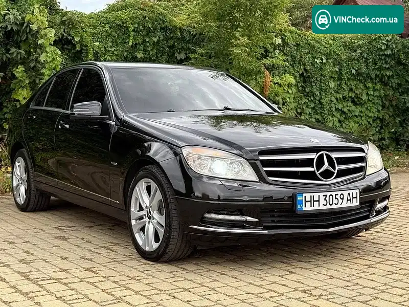 Mercedes-Benz C-Class 2010, фото з оголошення 1 з 20, VIN WDD2040011A493239
