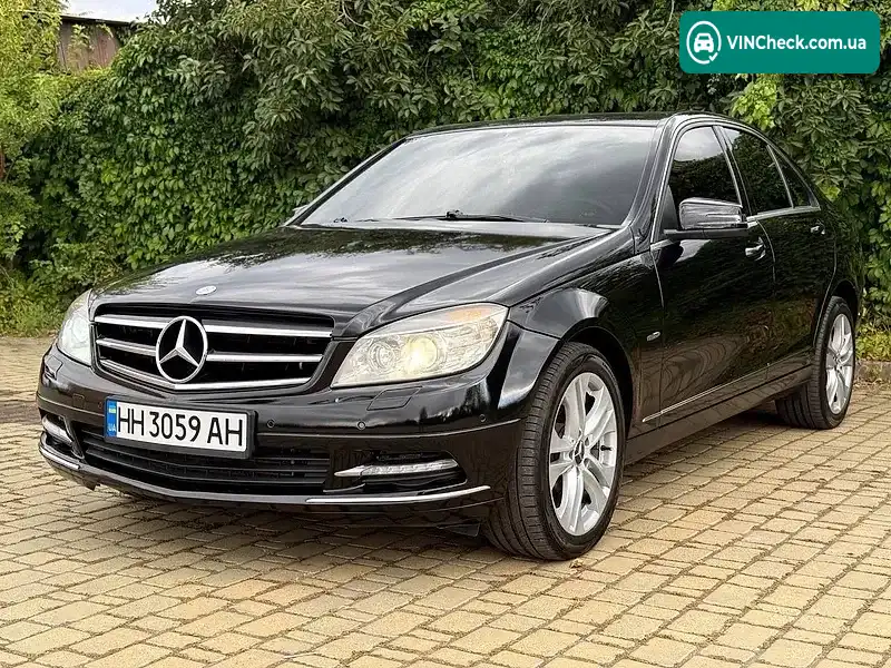 Mercedes-Benz C-Class 2010, фото з оголошення 2 з 20, VIN WDD2040011A493239