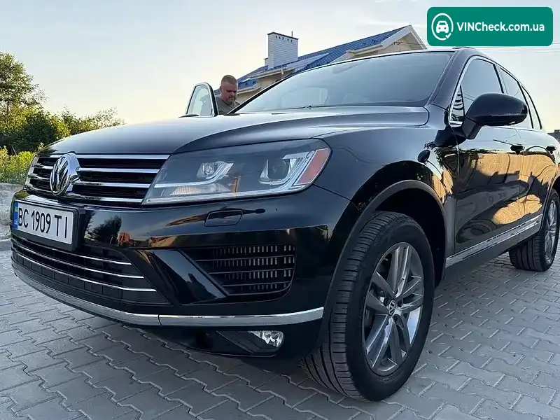 Volkswagen Touareg 2015, фото з оголошення 1 з 20, VIN WVGEP9BP2GD002640
