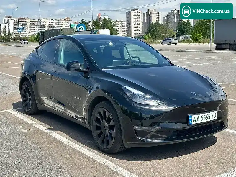Tesla Model Y 2024, фото з оголошення 1 з 18, VIN 7SAYGDEE0RF211890