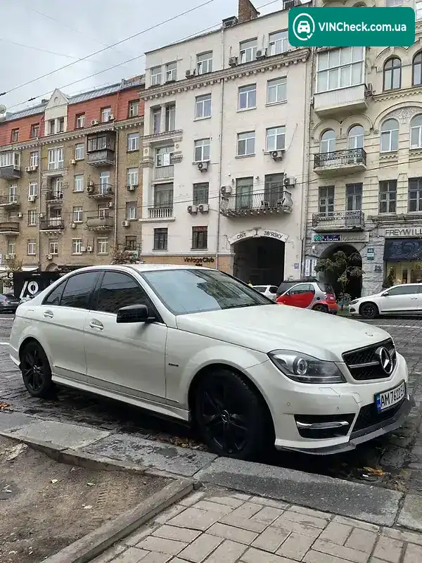 Mercedes-Benz C-Class 2011, фото з оголошення 2 з 20, VIN WDD2040491A593770