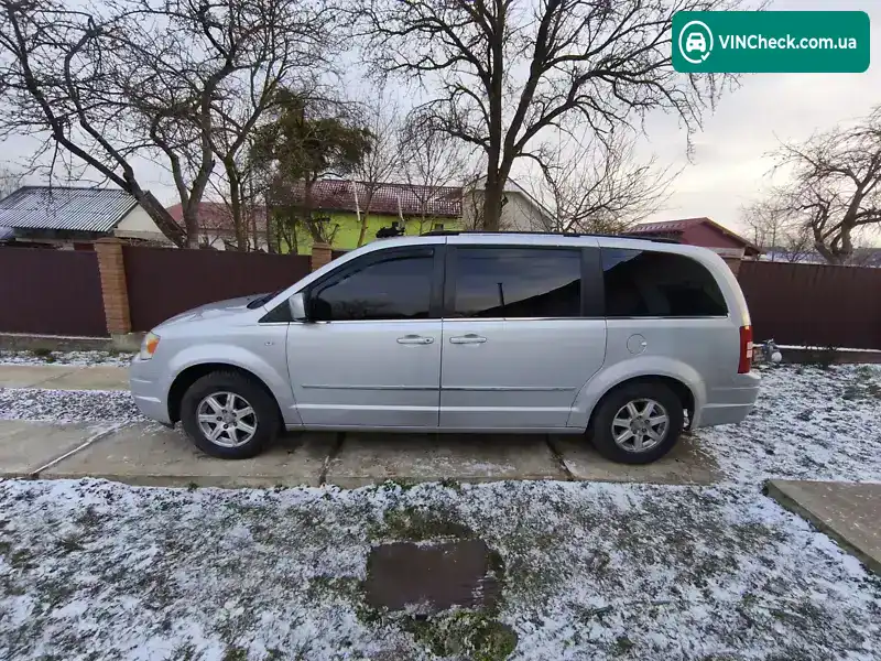 Chrysler Grand Voyager 2008, фото з оголошення 2 з 21, VIN 1A8HSH4529B510796