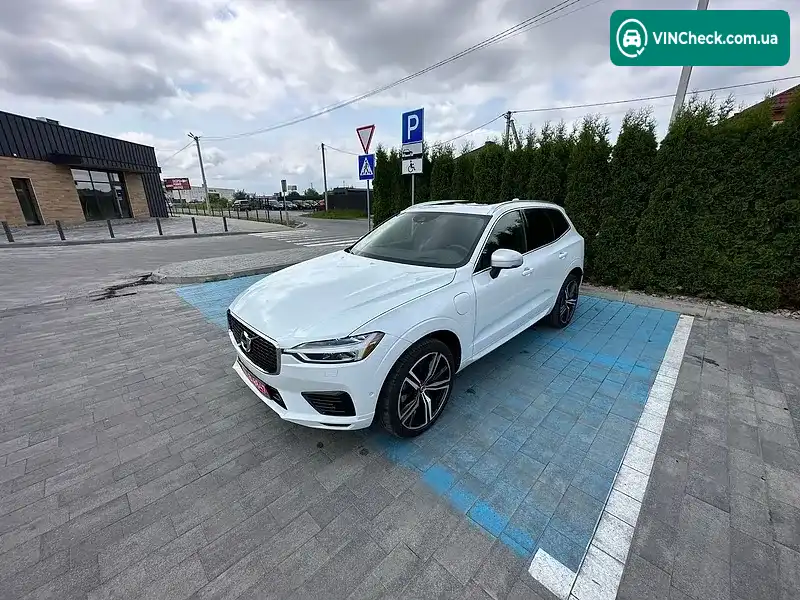 Volvo XC60 2019, фото з оголошення 1 з 20, VIN LYVBR0DM9KB187935