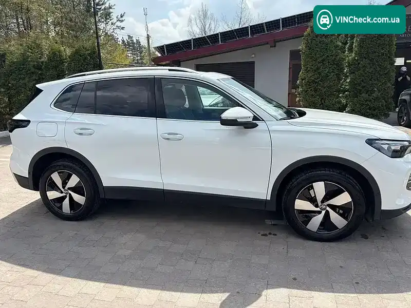 Volkswagen Tiguan 2024, фото з оголошення 2 з 20, VIN WVGZZZCT4SW501122