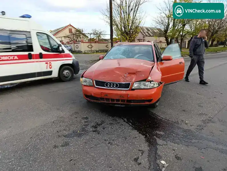 Audi A4 2000, фото з оголошення 1 з 9, VIN WAUZZZ8DZYA116621
