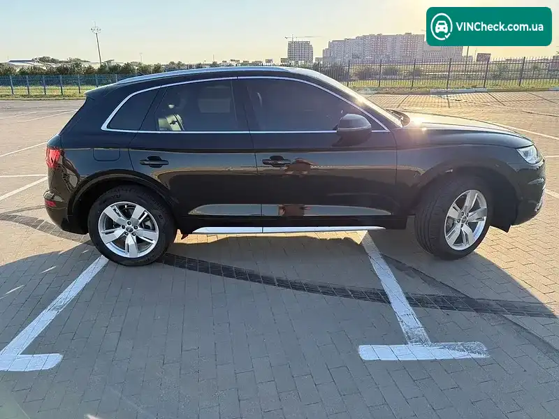 Audi Q5 2017, фото з оголошення 2 з 20, VIN WA1BNAFY9J2068441