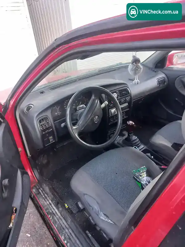 Nissan Primera 1991, фото з оголошення 1 з 6, VIN SJNBCAP10U0126374