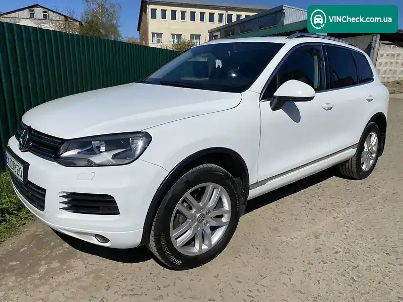 Volkswagen Touareg 2013, фото з оголошення 1 з 10, VIN WVGZZZ7PZDD025131
