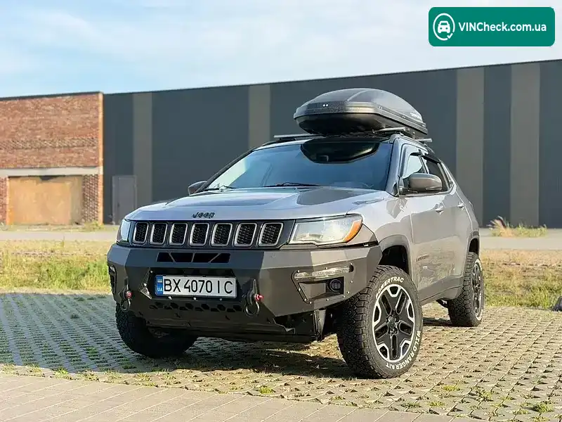 Jeep Compass 2017, фото з оголошення 2 з 20, VIN 3C4NJDDB9HT680095