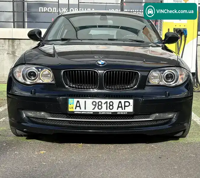 BMW 1 Series 2011, фото з оголошення 1 з 18, VIN WBAUH51070E486568