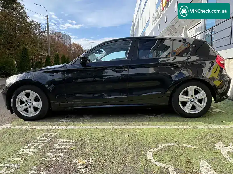 BMW 1 Series 2011, фото з оголошення 2 з 18, VIN WBAUH51070E486568
