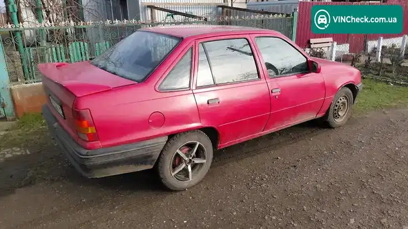Opel Kadett 1991, фото з оголошення 2 з 12, VIN W0L000049M2518633