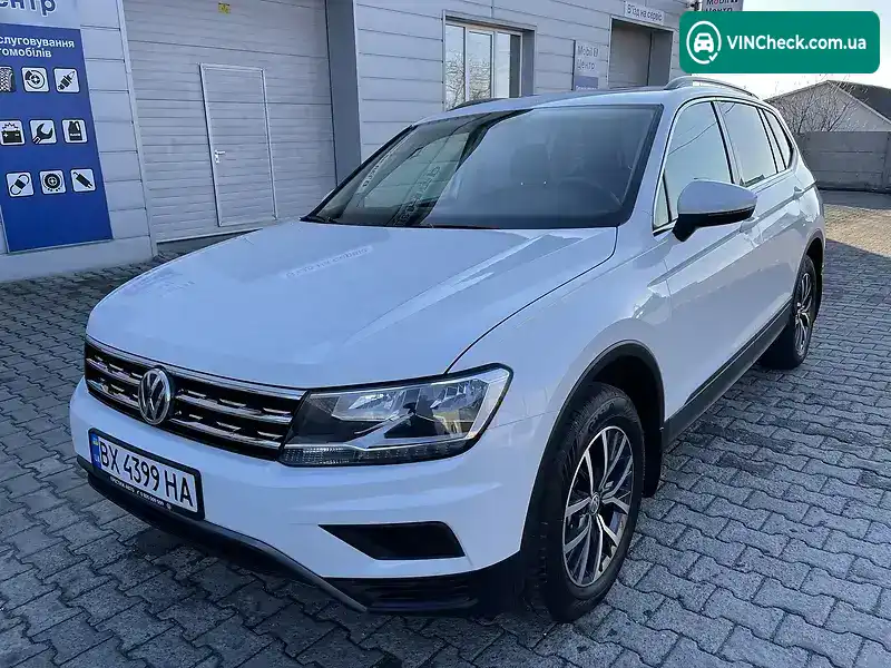 Volkswagen Tiguan 2019, фото з оголошення 2 з 18, VIN 3VV2B7AXXKM136208