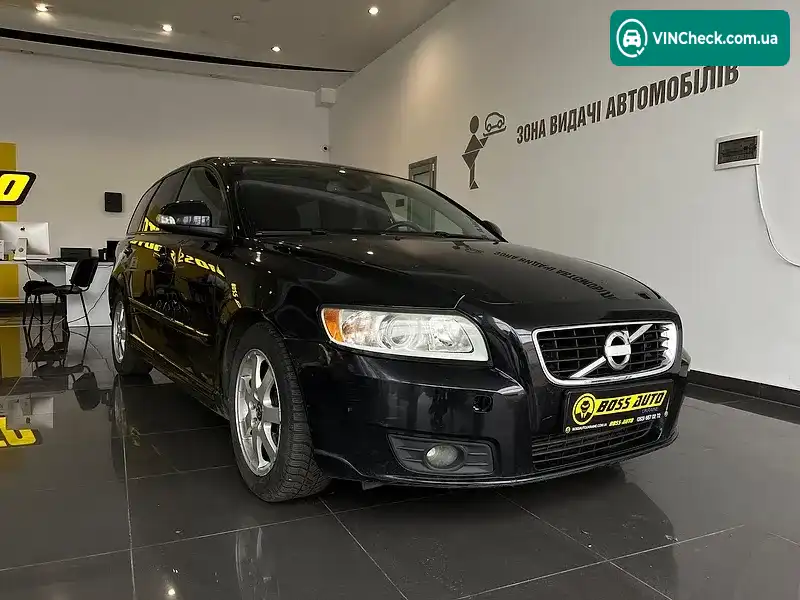 Volvo V50 2010, фото з оголошення 1 з 20, VIN YV1MW76F2B2595162