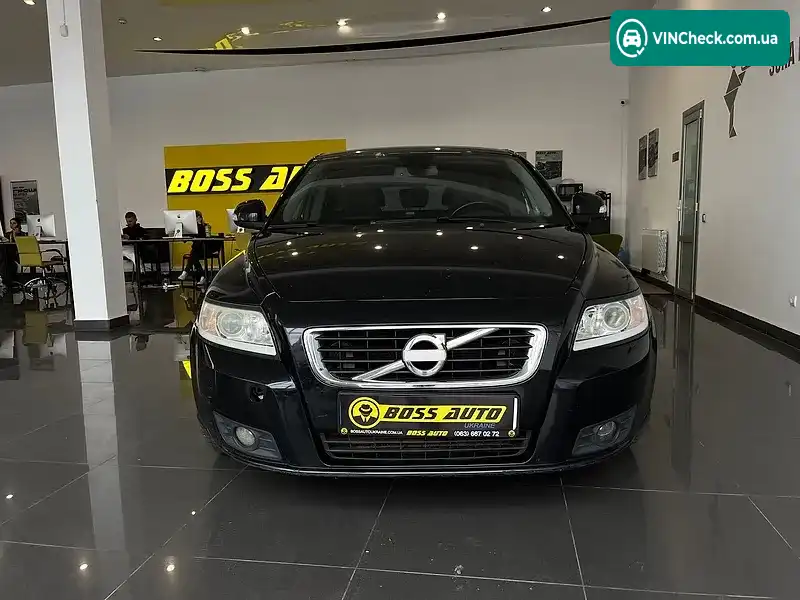 Volvo V50 2010, фото з оголошення 2 з 20, VIN YV1MW76F2B2595162