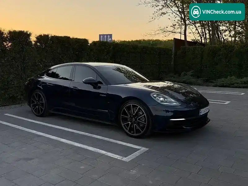 Porsche Panamera 2018, фото з оголошення 2 з 20, VIN WP0AE2A71JL127675