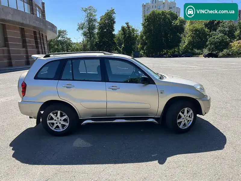 Toyota RAV4 2005, фото з оголошення 2 з 14, VIN JTEHH20V555011214