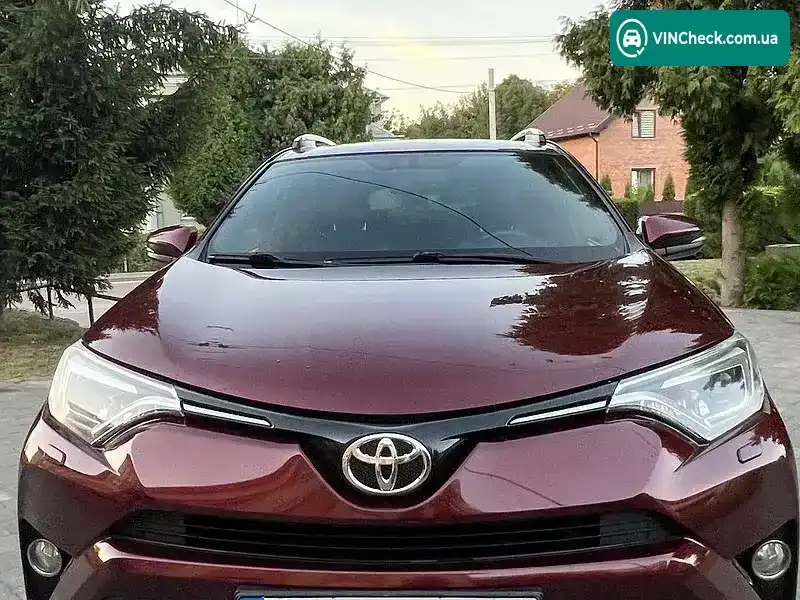 Toyota RAV4 2017, фото з оголошення 2 з 12, VIN JTMRDREV30D115995
