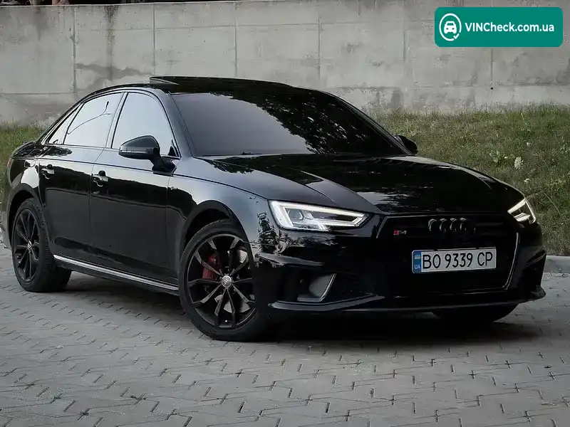 Audi A4 2019, фото з оголошення 2 з 20, VIN WAUENAF43KN001962