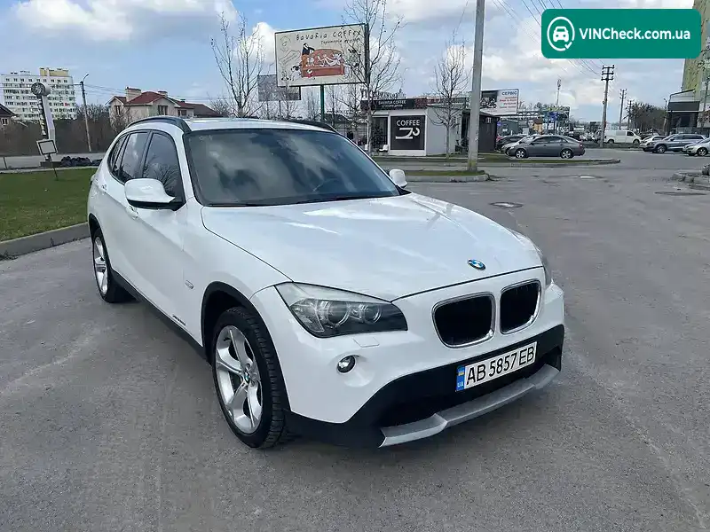 BMW X1 2010, фото з оголошення 2 з 20, VIN WBAVP31050VP67876
