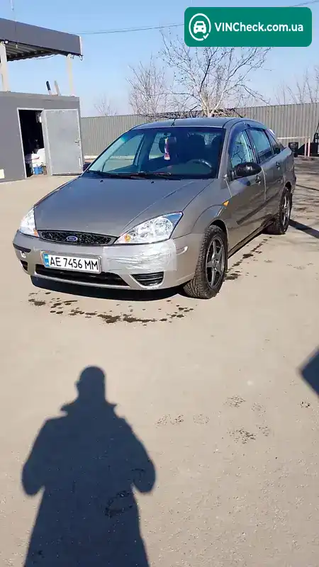 Ford Focus 2004, фото з оголошення 2 з 9, VIN WF0FXXWPDF4R33349