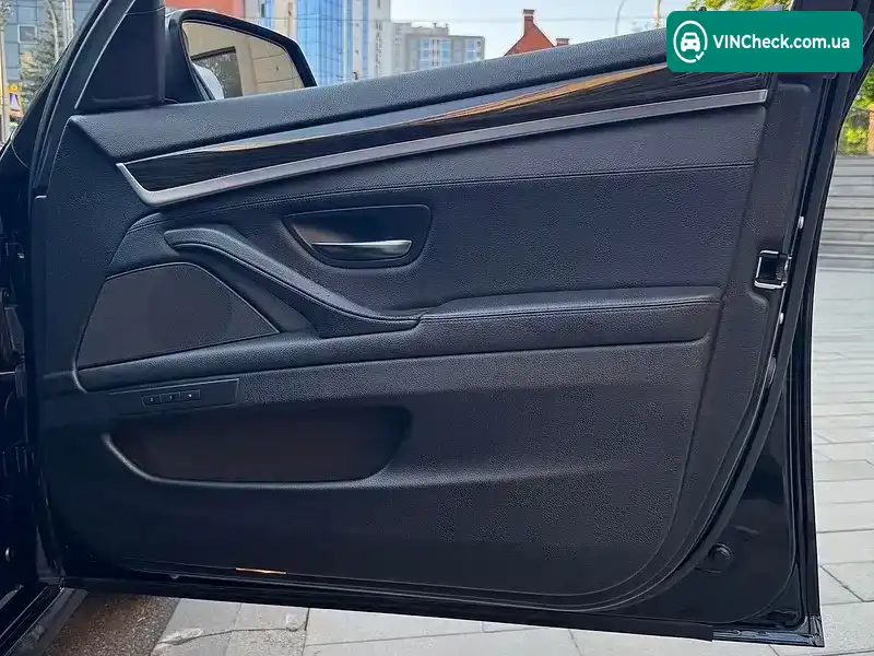 BMW 5 Series 2012, фото з оголошення 1 з 20, VIN WBAXH31090DX38490