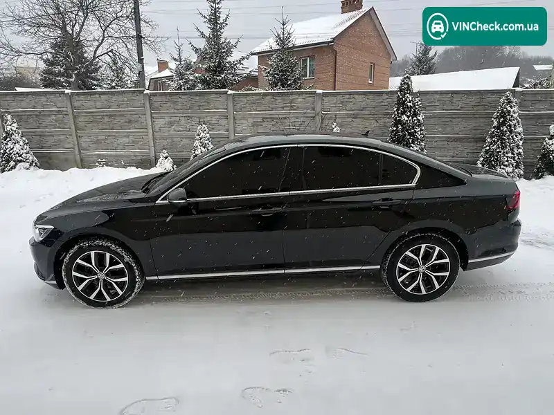 Volkswagen Passat 2019, фото з оголошення 2 з 20, VIN WVWZZZ3CZKE139727