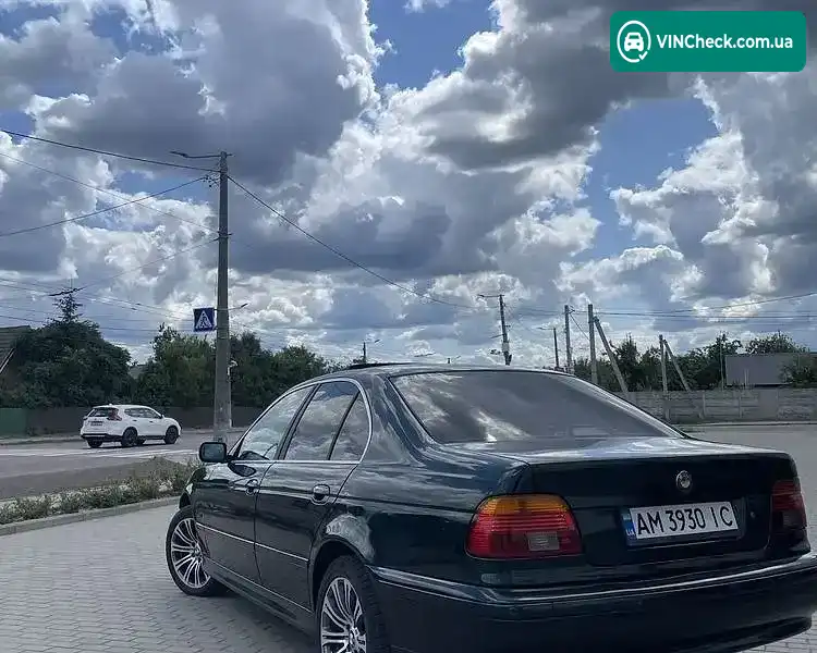 BMW 5 Series 2002, фото з оголошення 2 з 10, VIN WBADT61020CJ54344
