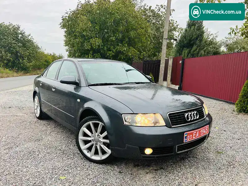 Audi A4 2001, фото з оголошення 1 з 12, VIN WAUZZZ8E22A079411