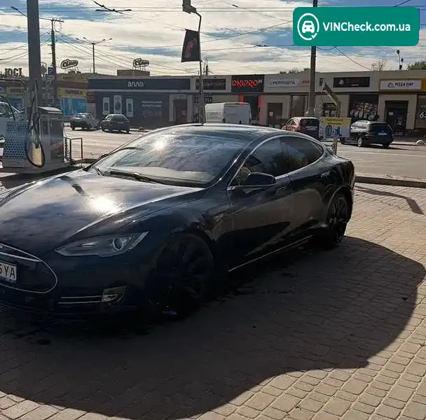 Tesla Model S 2013, фото з оголошення 2 з 9, VIN 5YJSA1DP9DFP05714