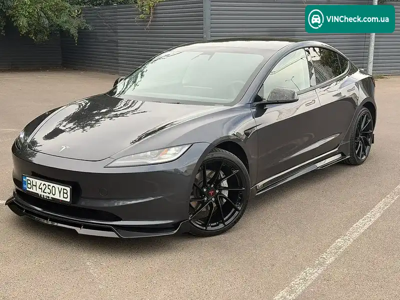 Tesla Model 3 2024, фото з оголошення 2 з 20, VIN 5YJ3E1EA1RF735719