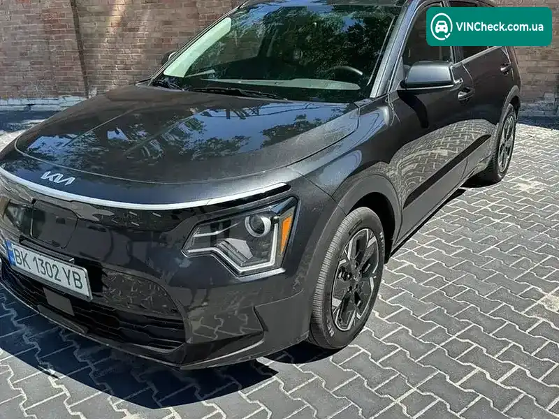Kia Niro 2023, фото з оголошення 1 з 20, VIN KNDCR3L15P5037812