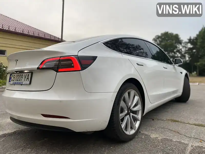 Tesla Model 3 2018, фото з оголошення 2 з 19, VIN 5YJ3E1EA7JF011263