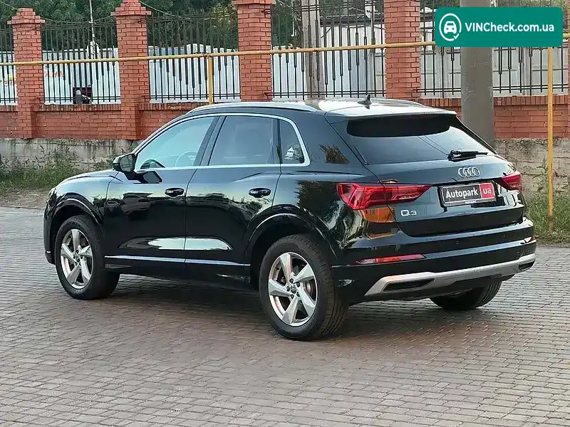 Audi Q3 2019, фото з оголошення 2 з 20, VIN WA1AECF38L1003195